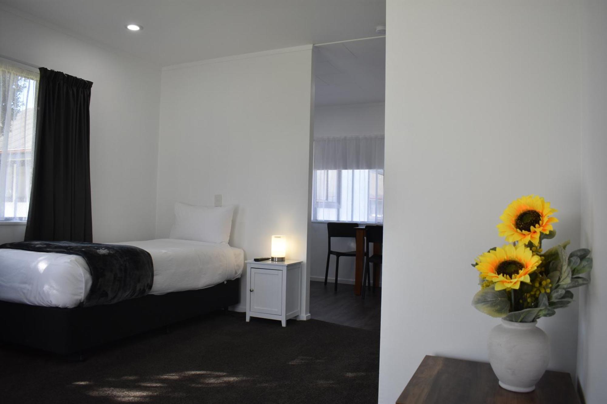 Magnolia Court Motel Opotiki Extérieur photo
